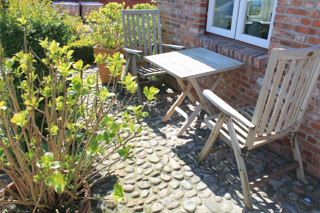 Ferienwohnung Oldsum Exterior foto