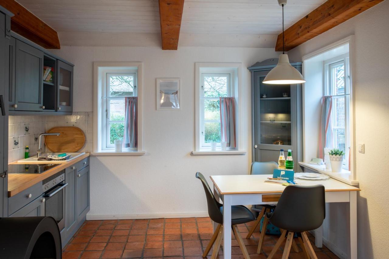 Ferienwohnung Oldsum Exterior foto